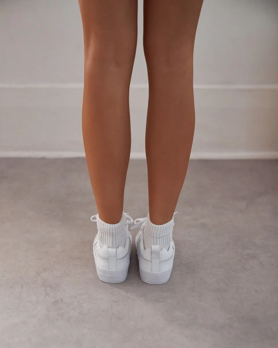 AIRIES TRAINER - WHITE