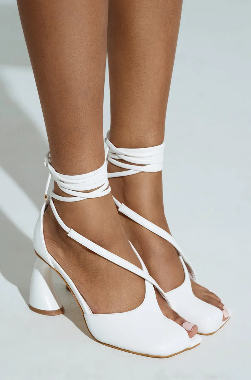 AZALEA WANG BUIKY WHITE OPEN TOE PUMP