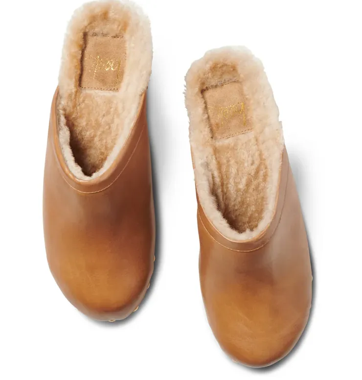 BEEK WOODPECKER SHEARLING CLOGS