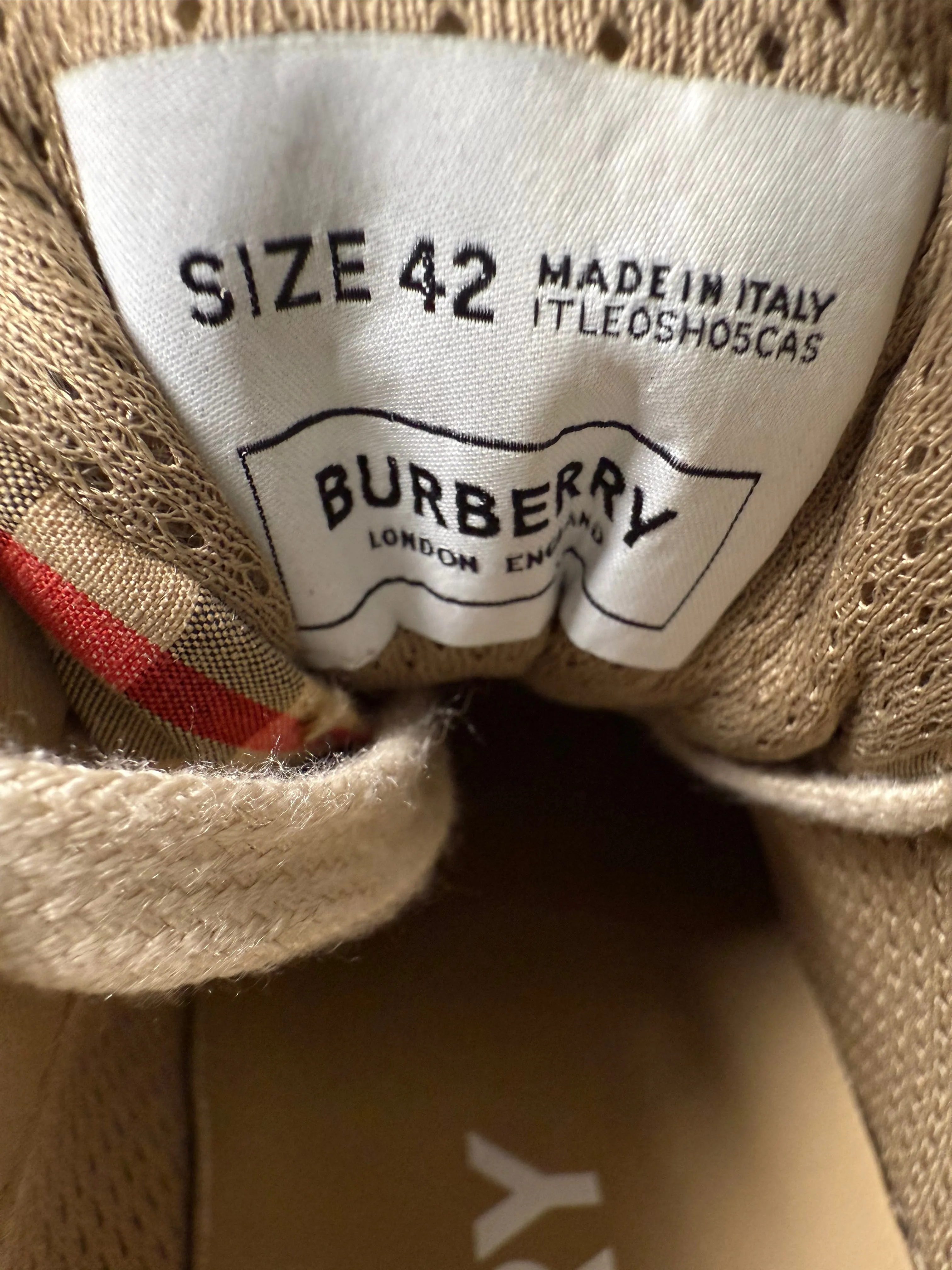 Burberry Ramsey Trainer - Grey / Beige
