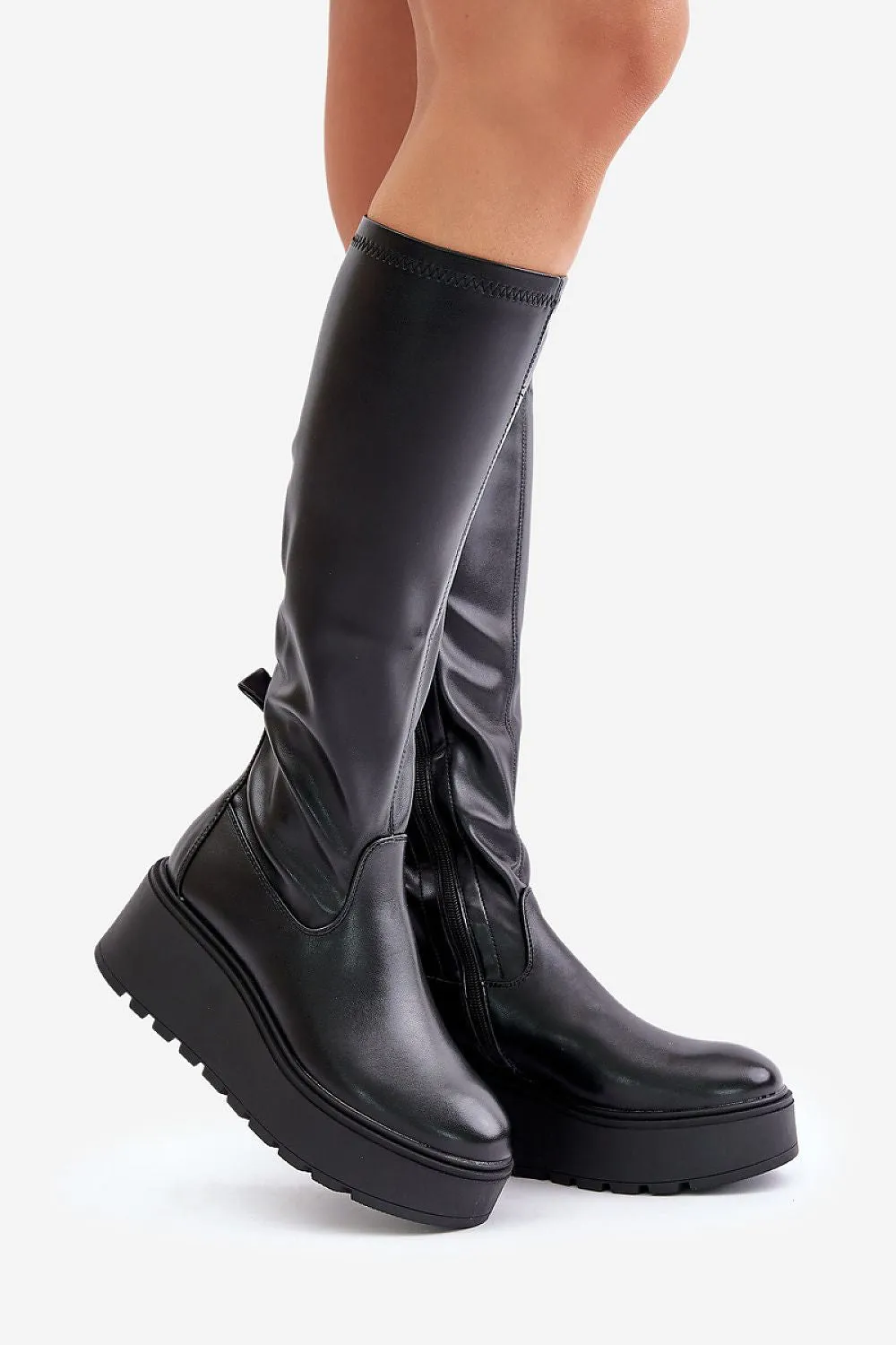 Buskin boots