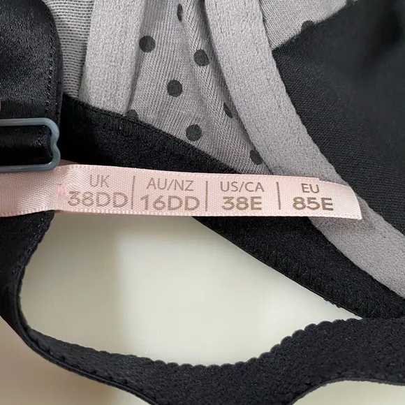 Cake Lingerie Womens Waffles Nursing Tshirt Bra 38E Black Full Coverage Support