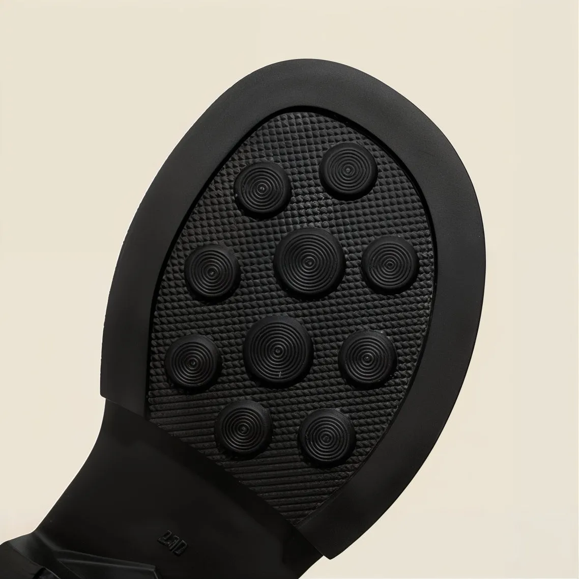Chunky Loafer in Gloss