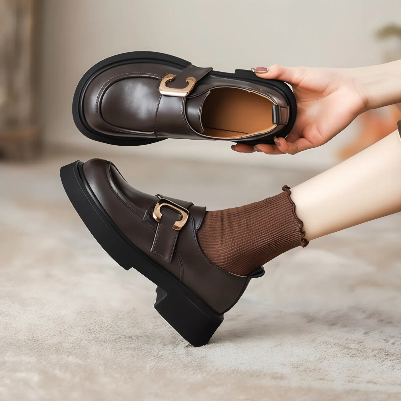 Chunky Loafer in Gloss