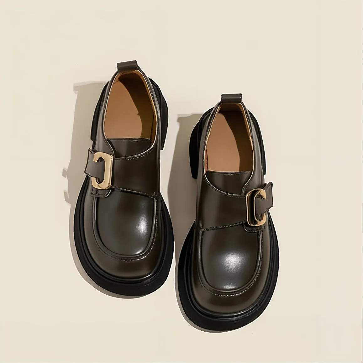 Chunky Loafer in Gloss