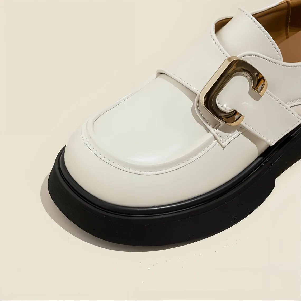 Chunky Loafer in Gloss