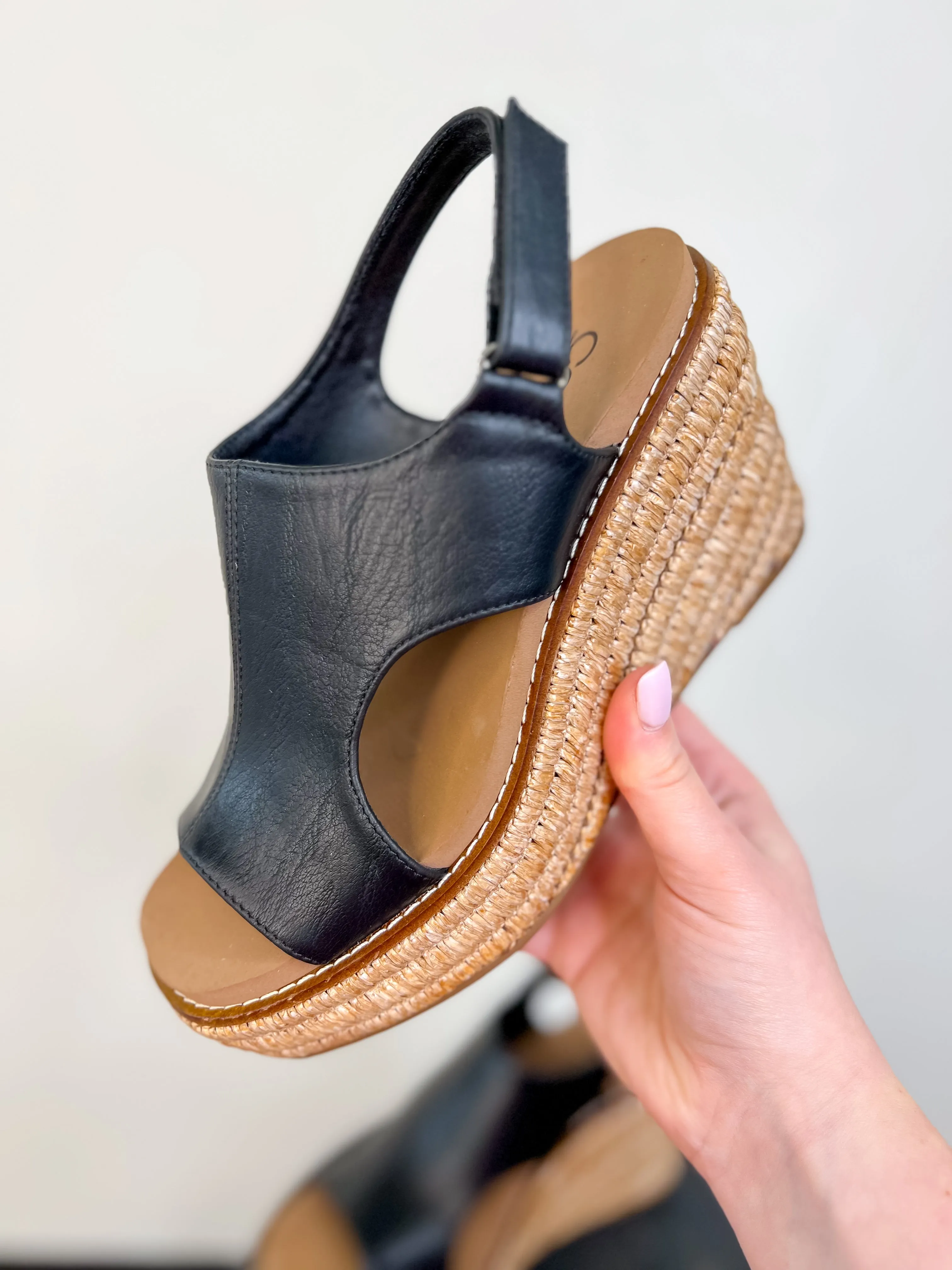 [Corky's] Freddie Wedge - Black Smooth
