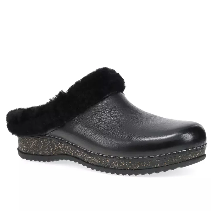 Dansko Women's Magda Black Waxy Milled 9612500200