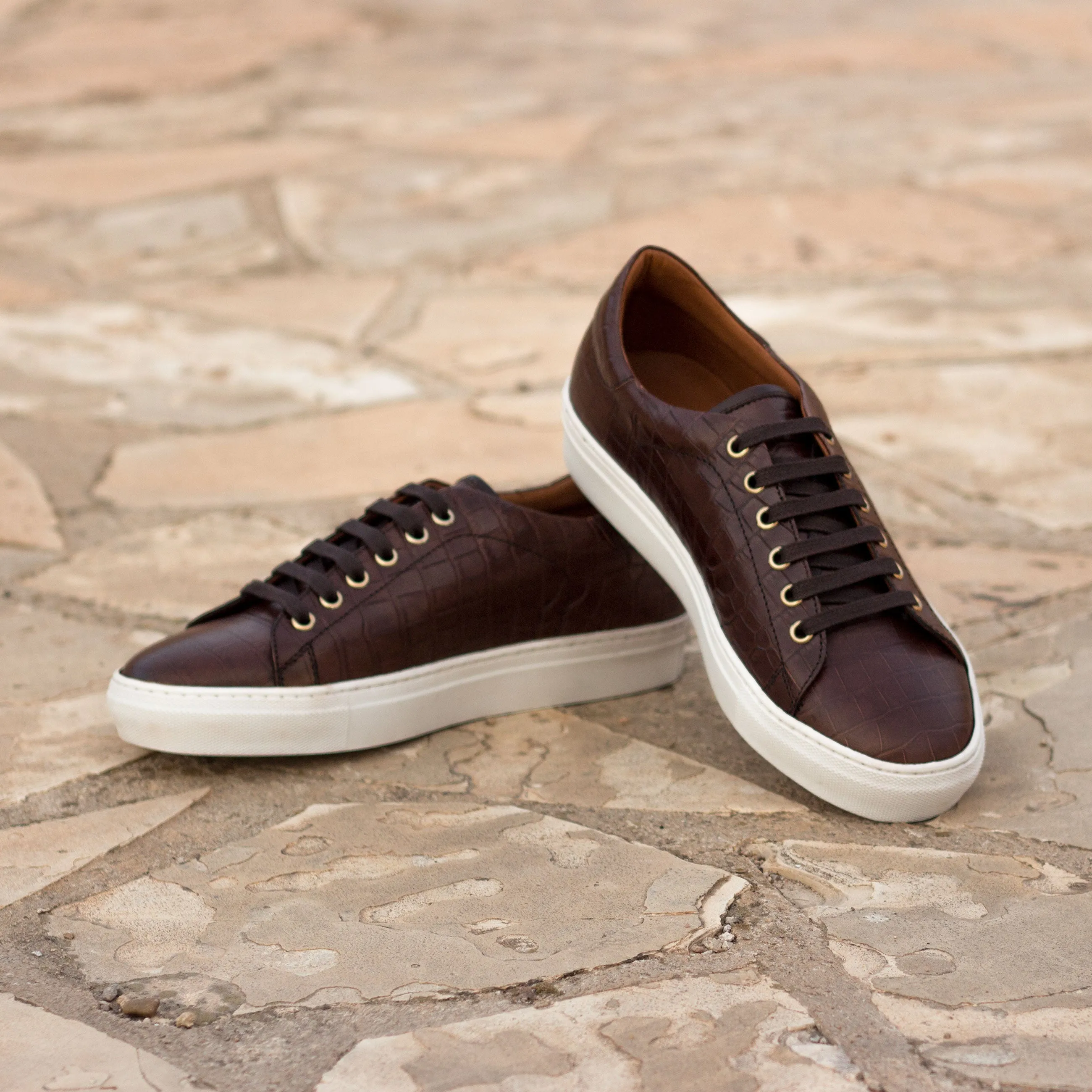 DapperFam Rivale in Dark Brown Men's Italian Croco Embossed Leather Trainer
