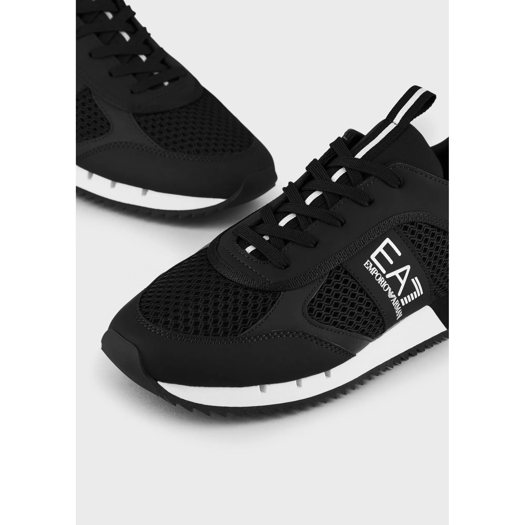 Emporio Armani EA7 X8X027 Trainers Black / White