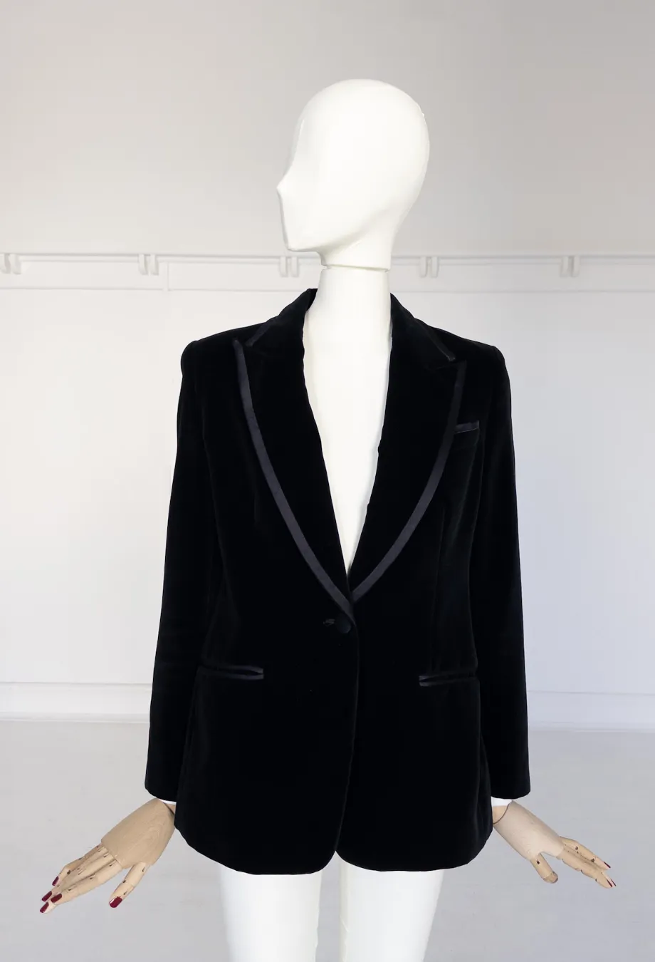 Gucci x Tom Ford 1996 Velvet Tuxedo Blazer