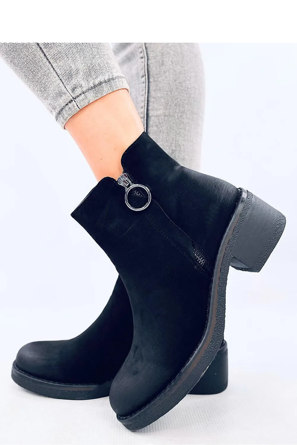 Heel boots