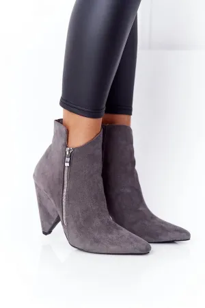 Heel boots