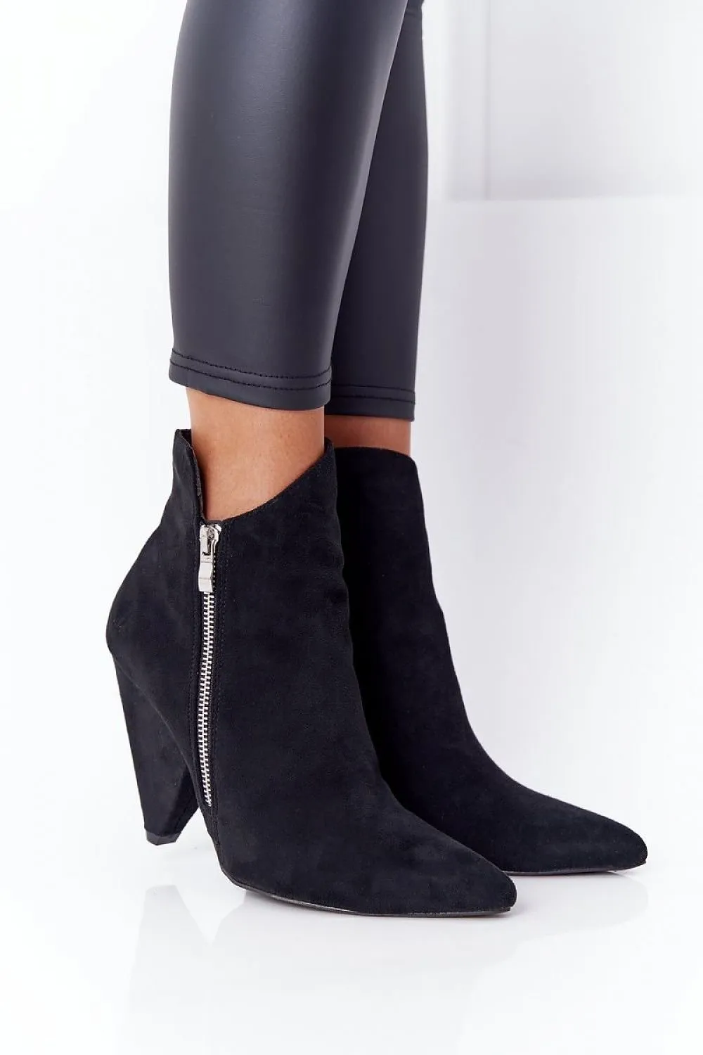 Heel boots
