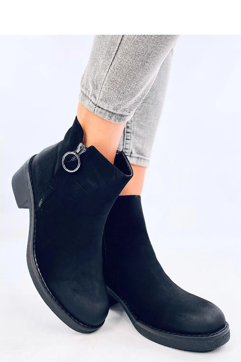 Heel boots