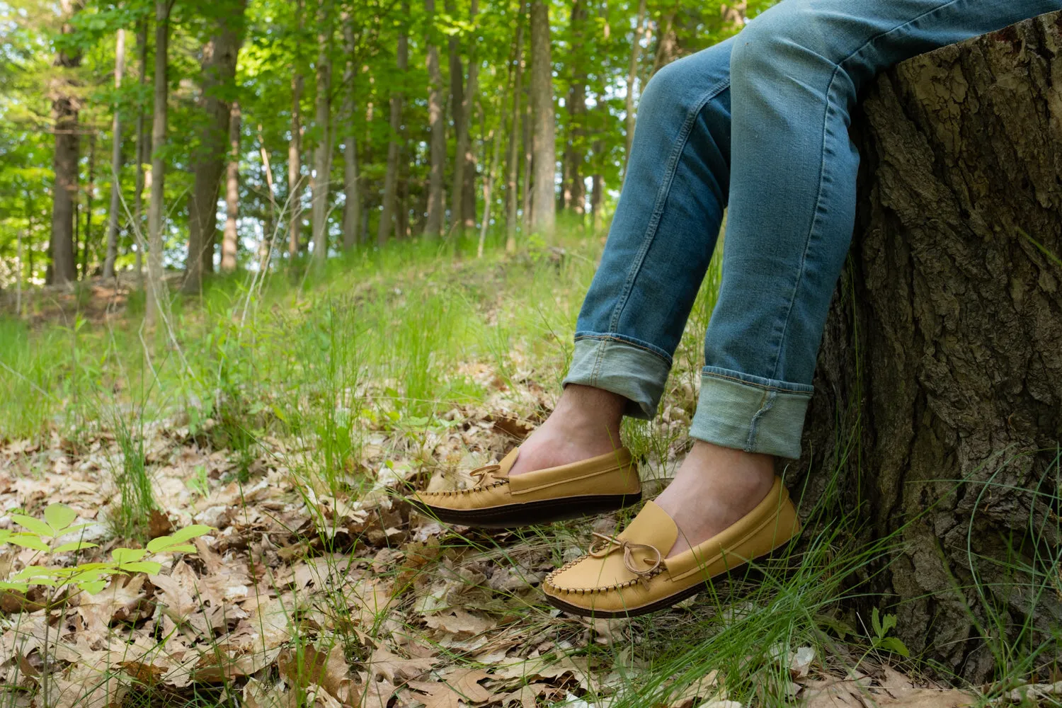 Men's Earthing Moccasins Moose Hide with Heavy Oil Tan Soles