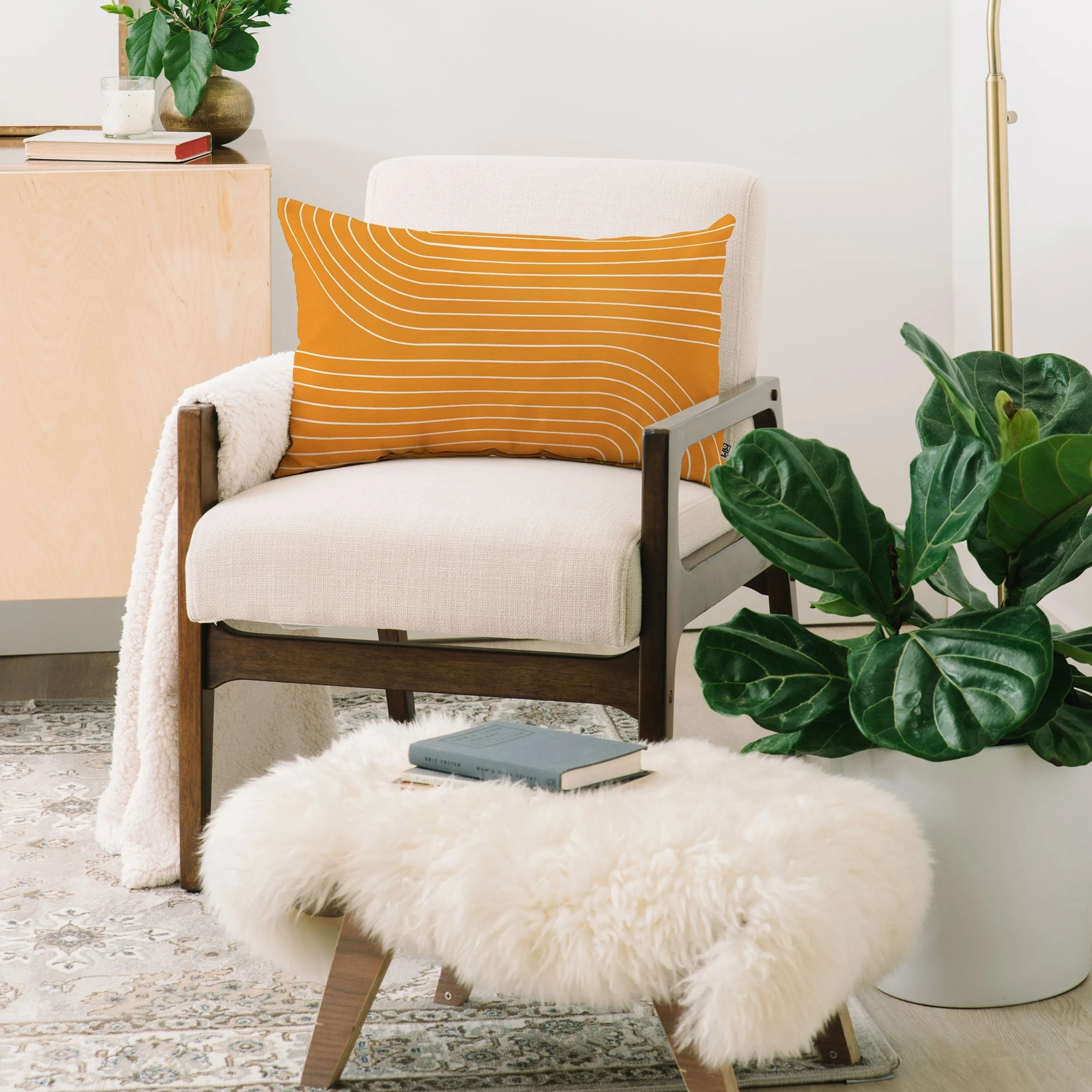 MINIMAL LINE CURVATURE GOLD