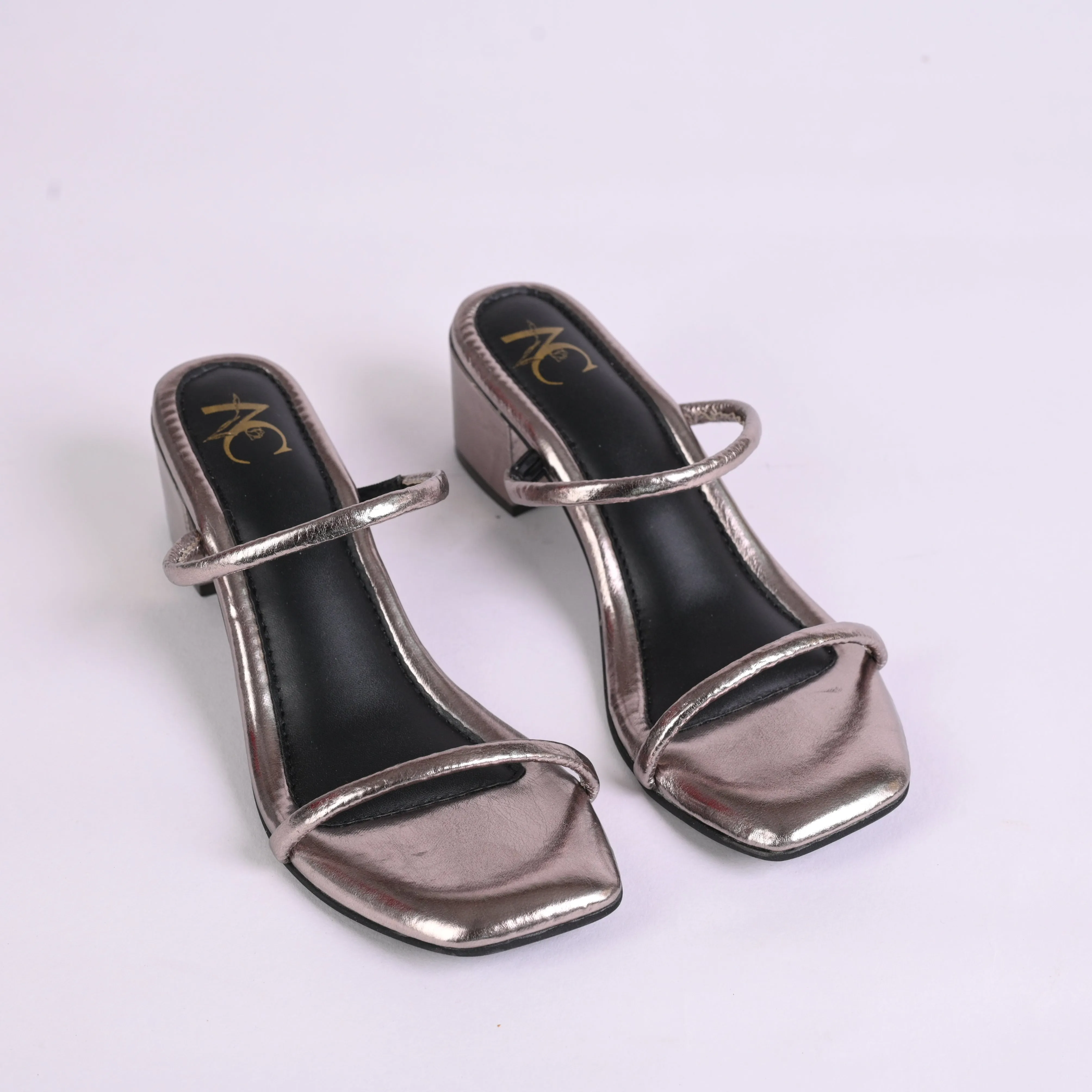 No Hassle Women’s Heels – Gunmetal Color