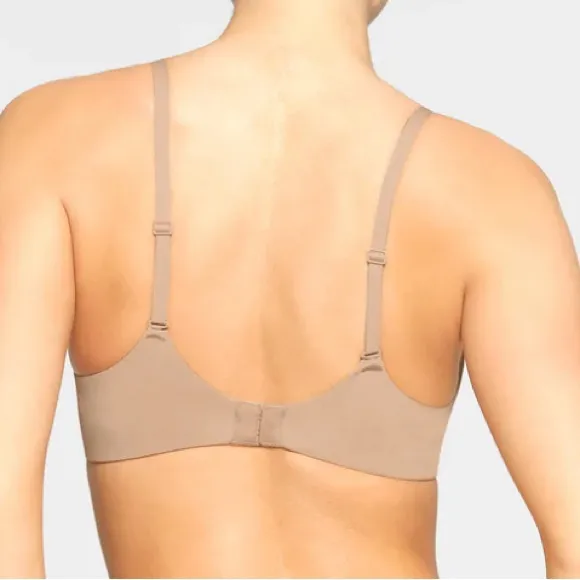 NWT Skims Women’s Tan Wireless Form Super Push-Up Bra in Color Sand - size 34DD