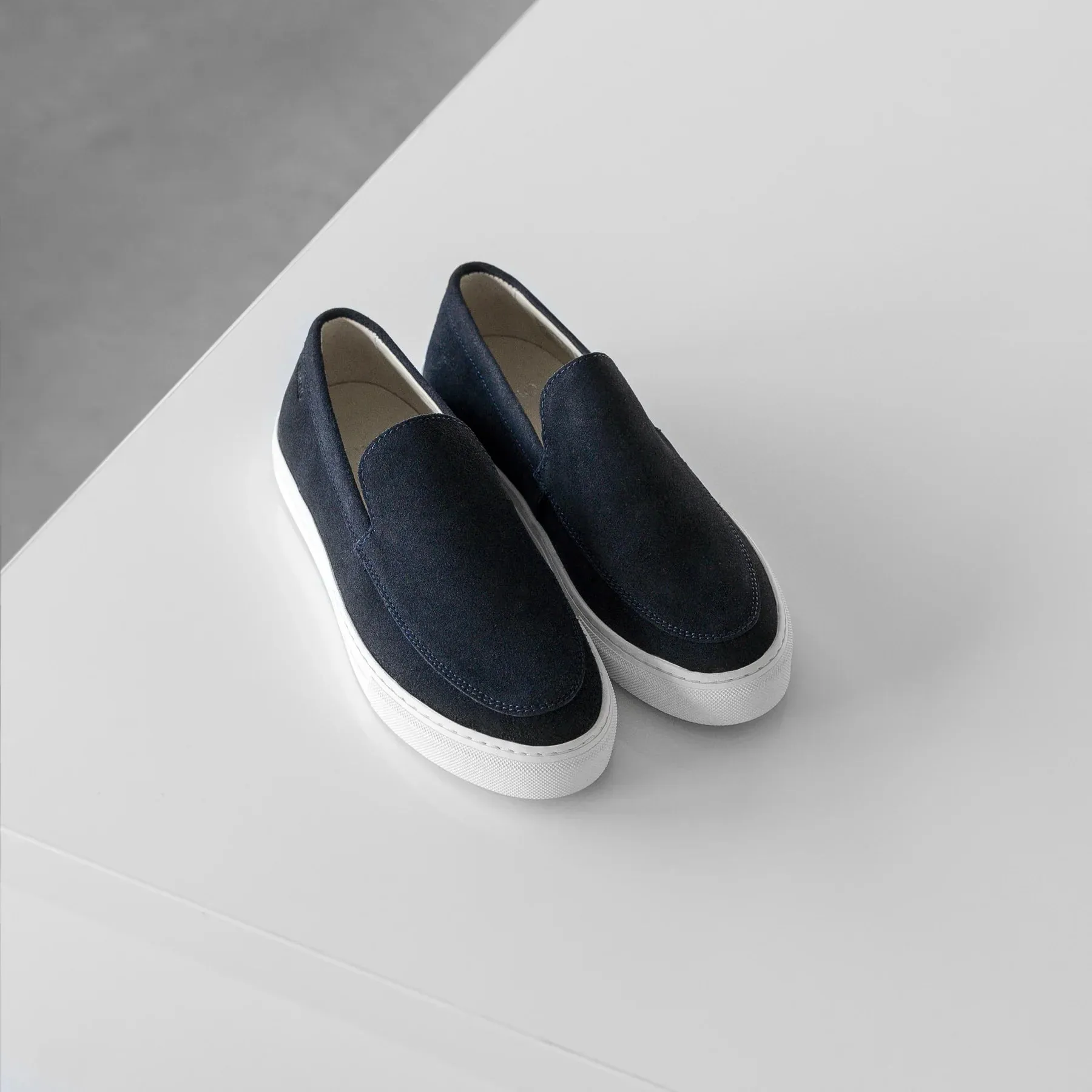 Omnio Malton Loafer Super Blue Suede