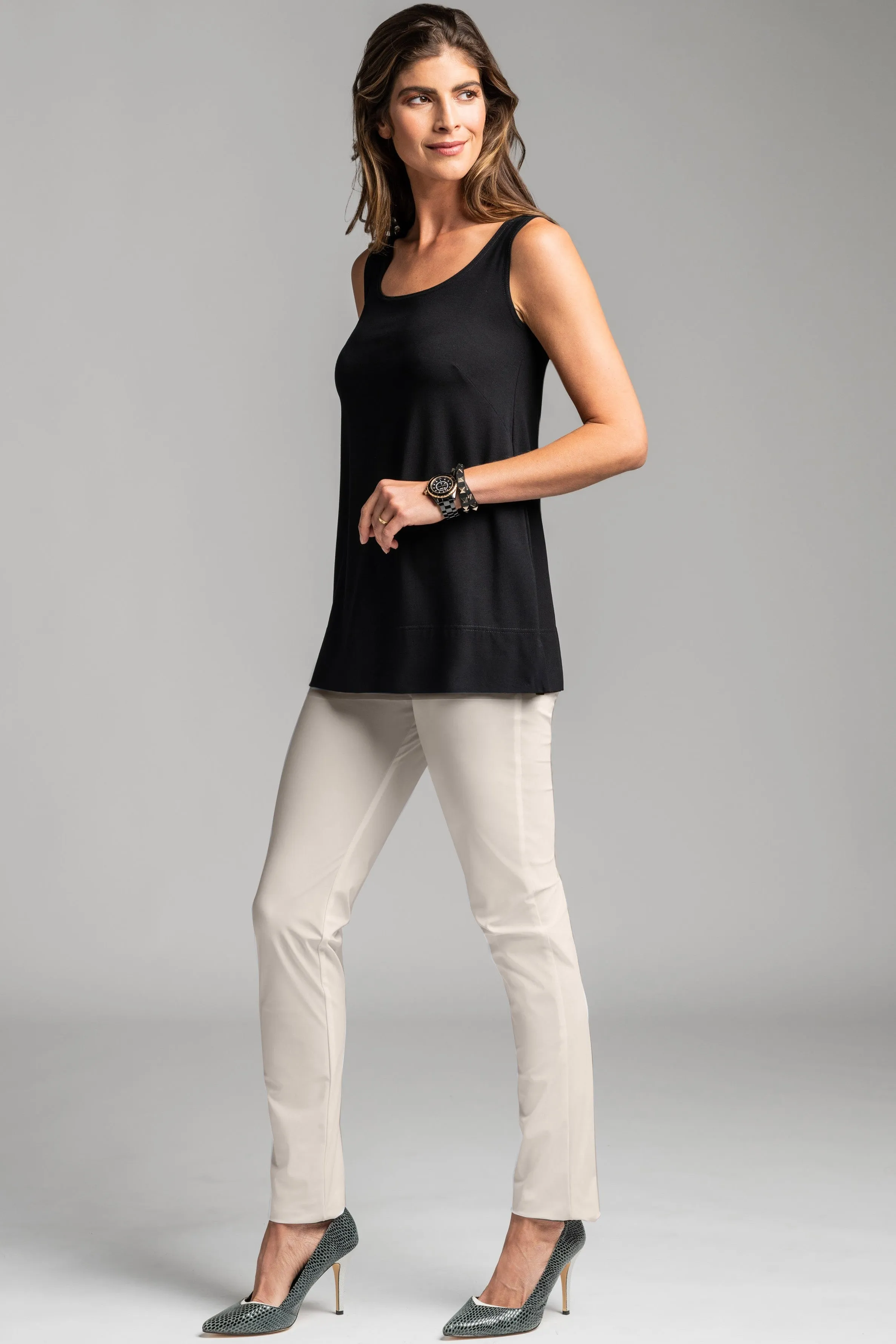 PAULA RYAN ESSENTIALS Waisted Cigarette Pant - Microjersey Sand