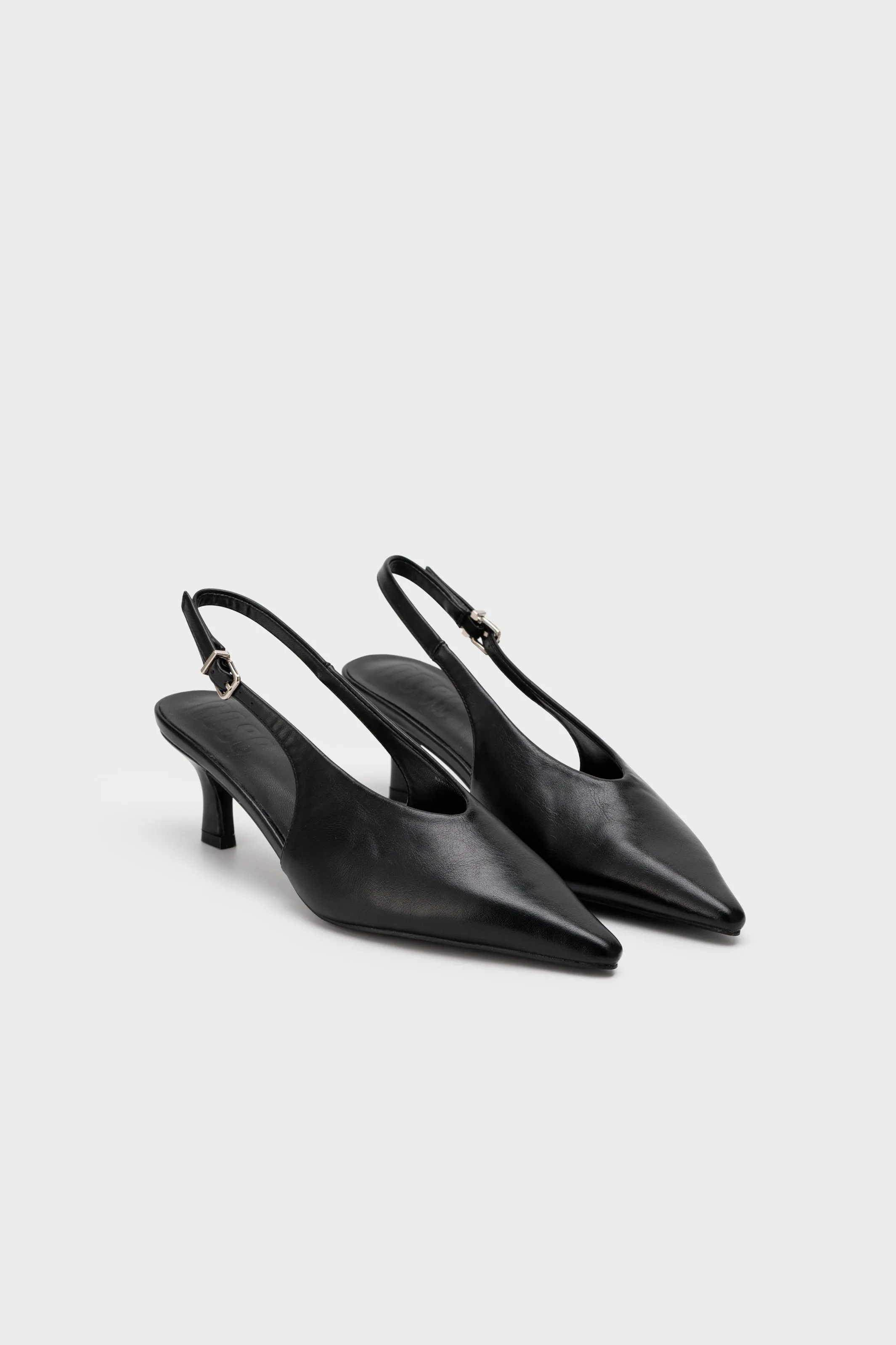 POINTY TOE SLINGBACK HEEL PUMP