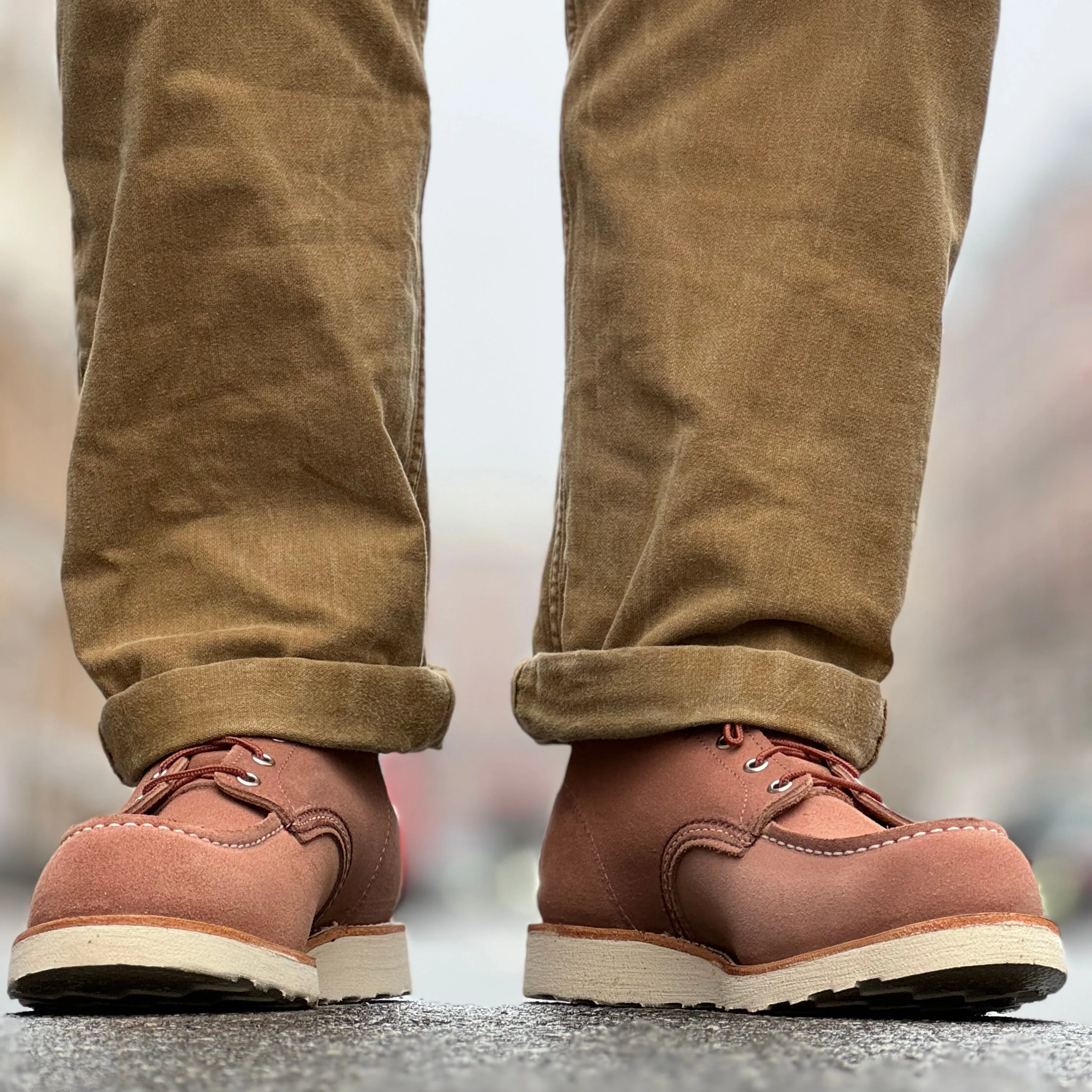 Red Wing - 8208 - Classic Moc Toe (Dusty Rose Abilene)