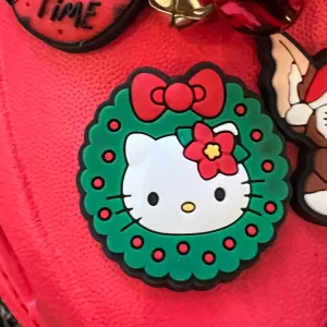 SHOE CHARMS - CHRISTMAS WREATH KITTY
