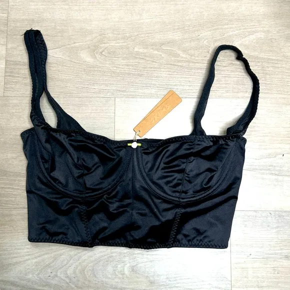 SKIMS stretch satin corset in Onyx/ Black, size M NWT