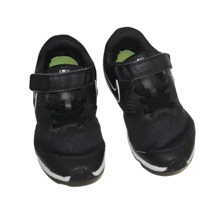 Star Runner Velcro Trainers