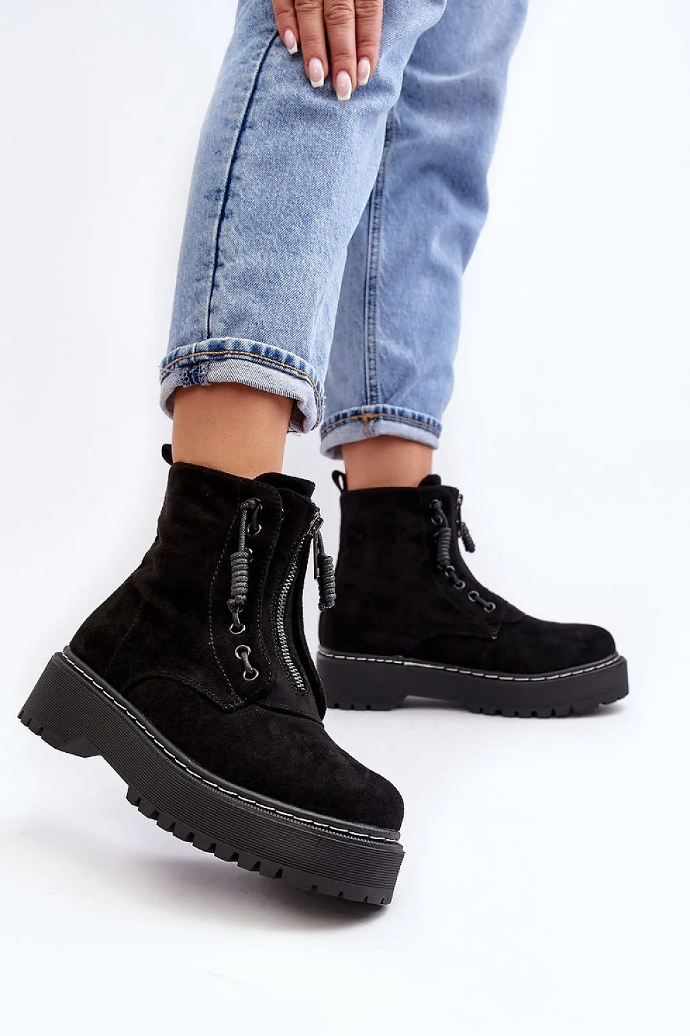 Trapper shoes