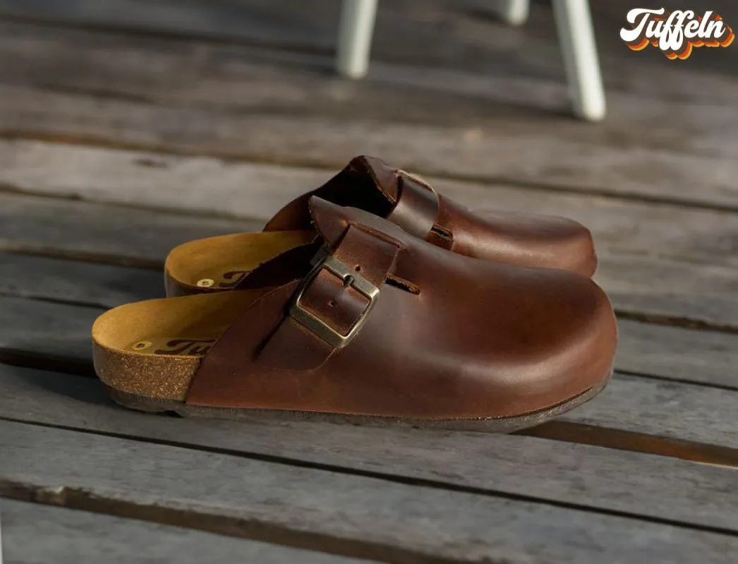 Tuffeln® Unisex Leather Clogs with Fastener «Helgoland», tabacco