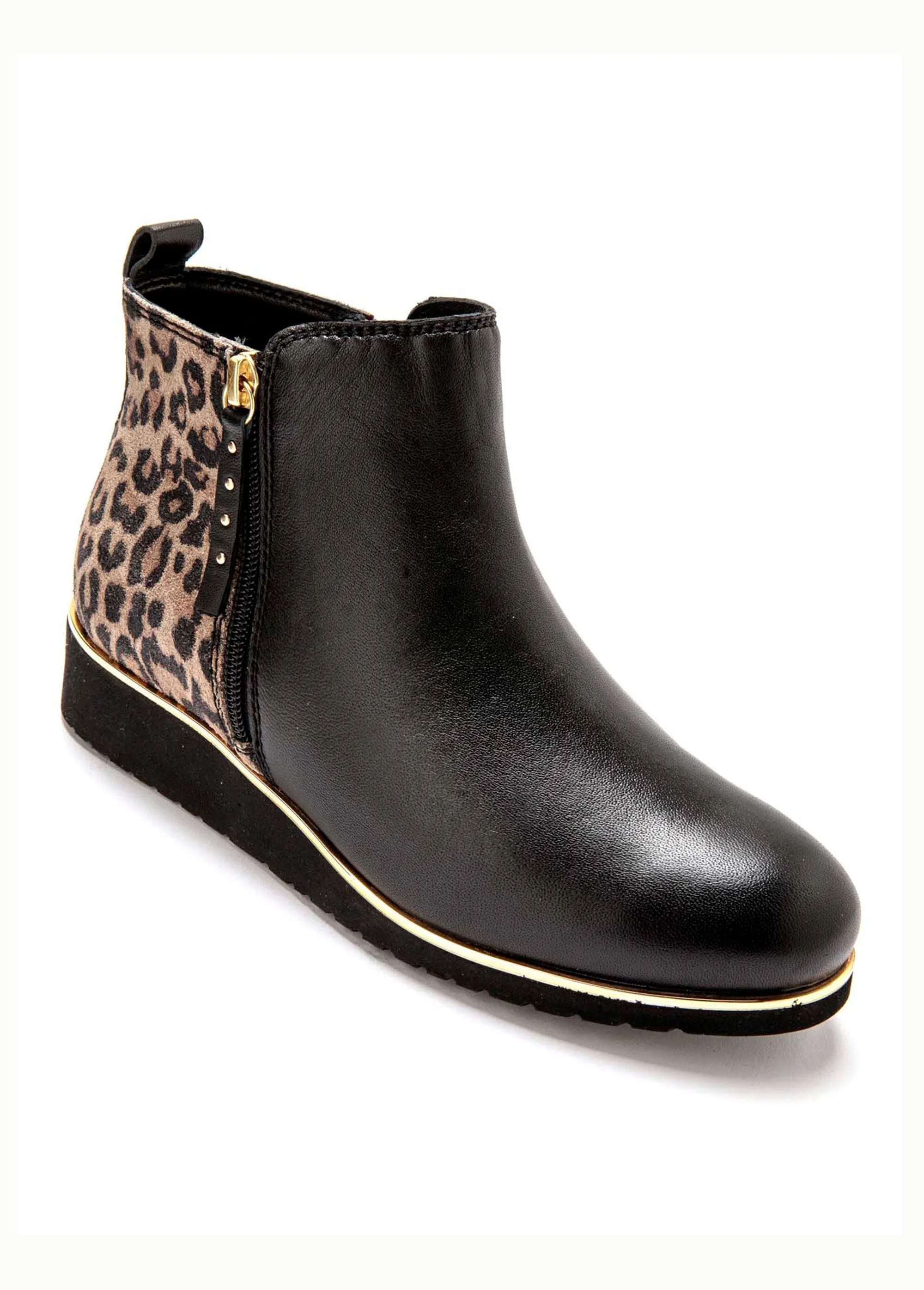 Two-material leather boots