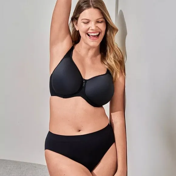 Wacoal Basic Beauty Full-Figure Spacer Underwire T-Shirt Bra Size: 36D N…