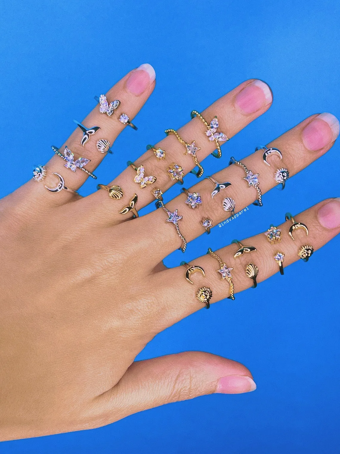 Wavy Crystal Star Ring