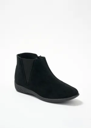 Wide comfort leather boots with elasticated zips